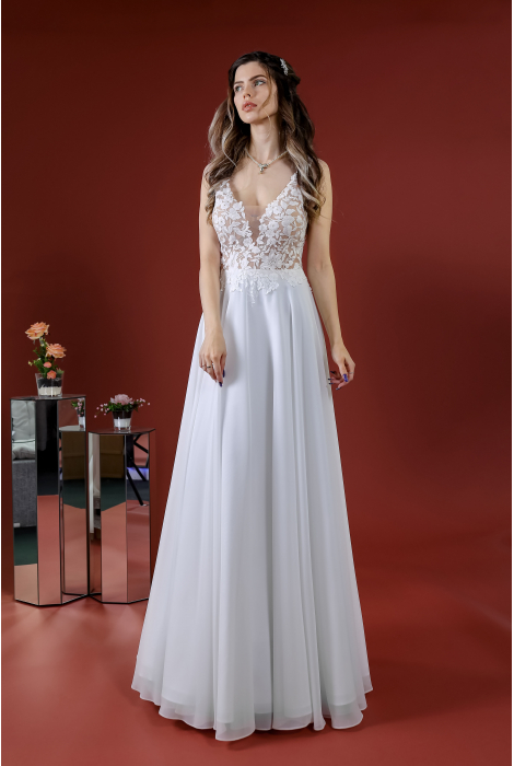 Hochzeitskleid für braut von Schantal, Kollektion Kiara, Modell 14041-2. Foto 2