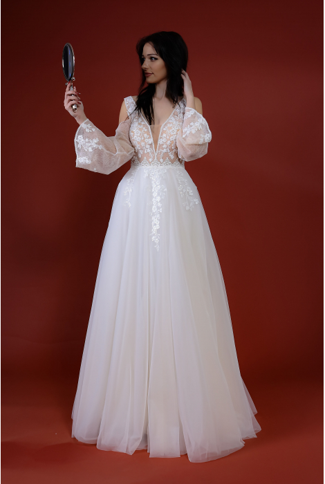 Hochzeitskleid für braut von Schantal, Kollektion Kiara, Modell 14077. Foto 1