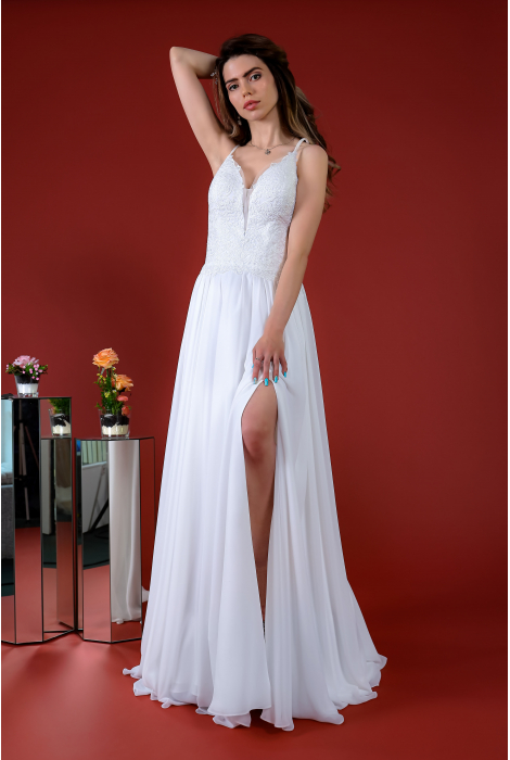 Hochzeitskleid für braut von Schantal, Kollektion Kiara, Modell 14180. Foto 1