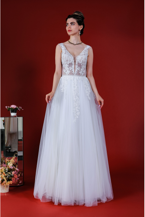 Hochzeitskleid für braut von Schantal, Kollektion Kiara, Modell 14207. Foto 4