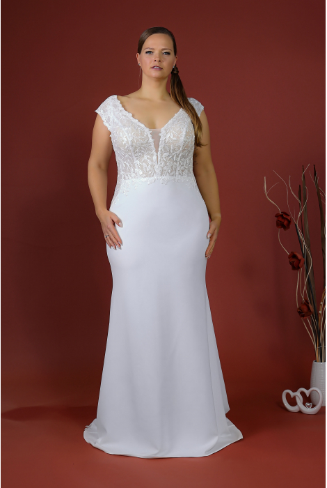 Hochzeitskleid für braut von Schantal, Kollektion Queen XXL, Modell 52037. Foto 2