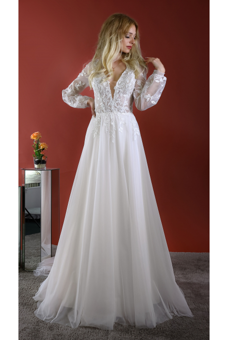Hochzeitskleid für braut von Schantal, Kollektion Kiara, Modell 52171. Foto 4