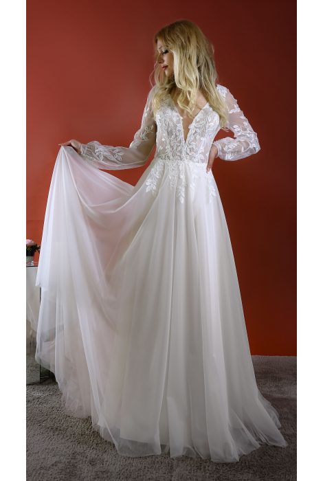 Hochzeitskleid für braut von Schantal, Kollektion Kiara, Modell 52171. Foto 6